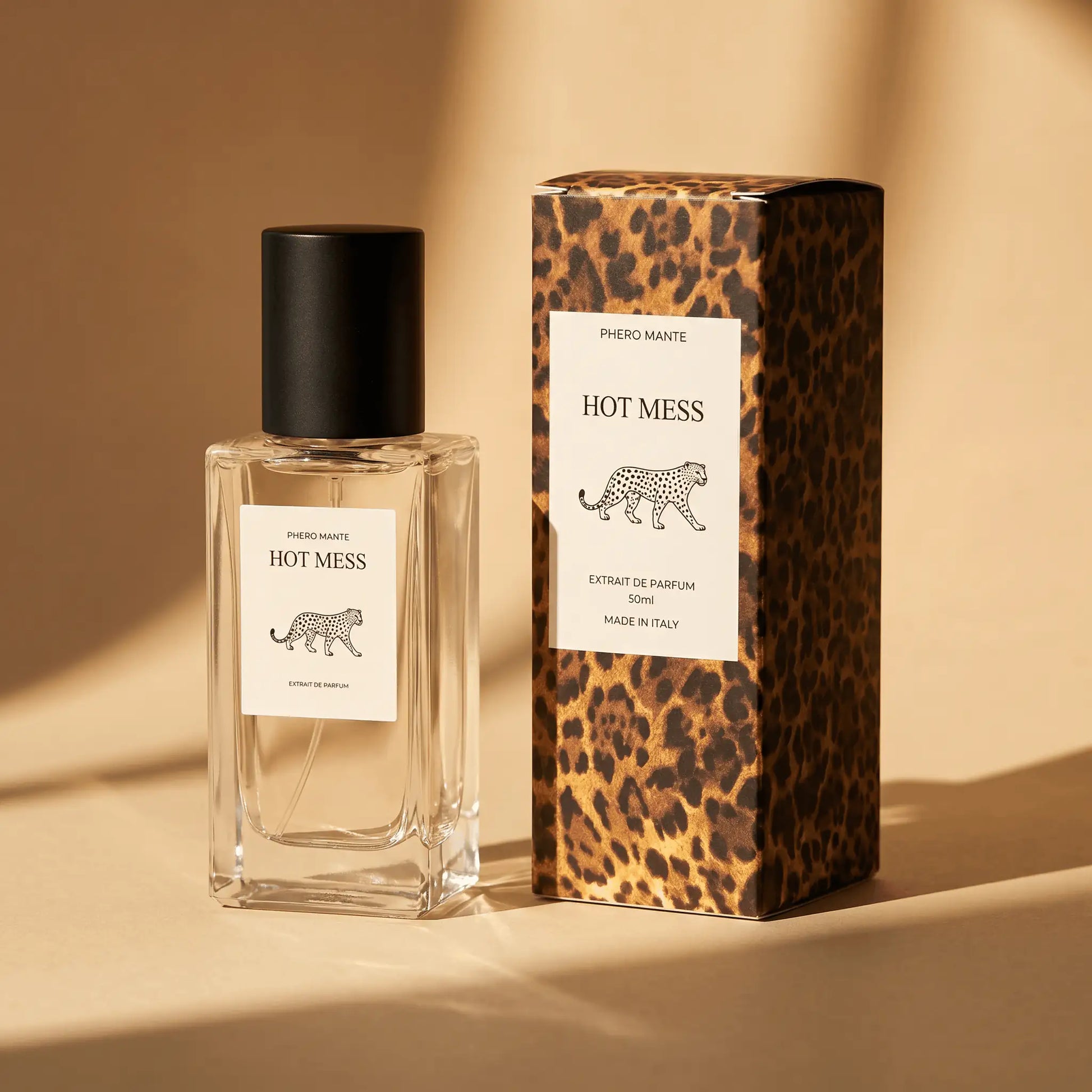 Hot Mess Extrait de Parfum — флакон до леопардовата кутия Made in Italy